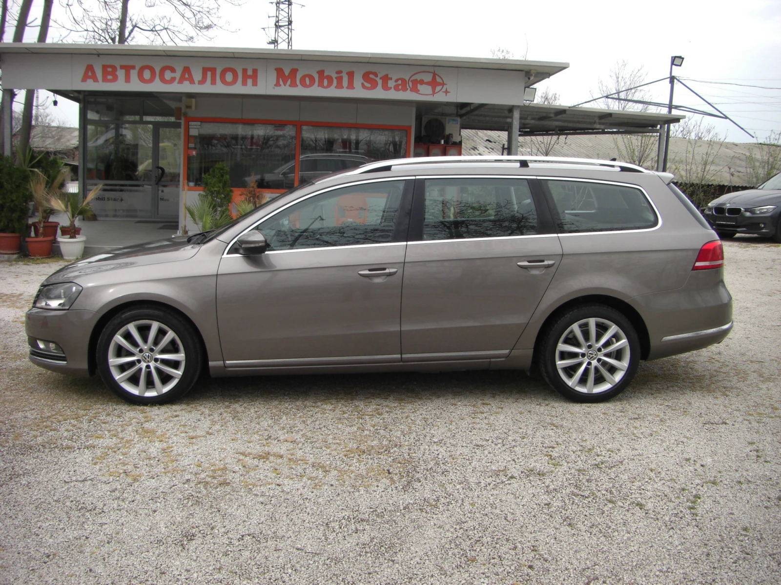 VW Passat 2.0TDI High Line NAVI 6ck.ПОДГРЕВ, снимка 2 - Автомобили и джипове - 54242234