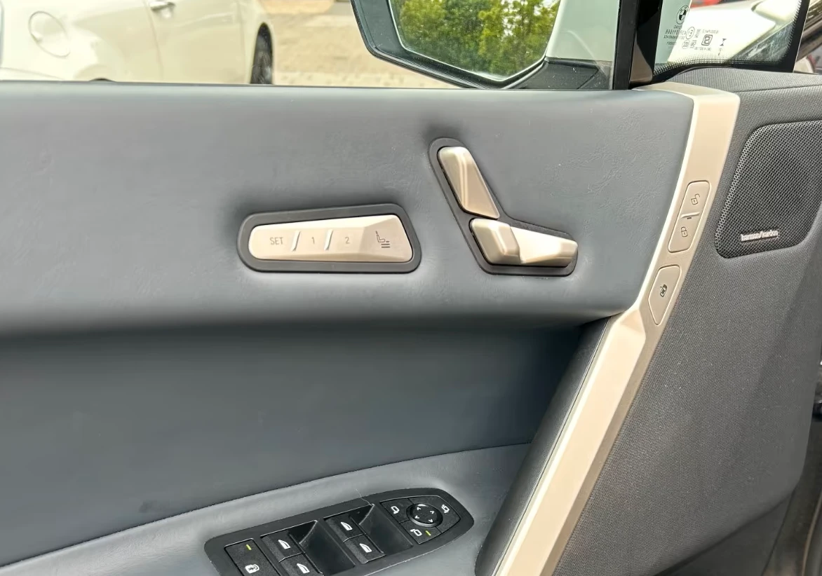 BMW iX 50 , снимка 4 - Автомобили и джипове - 54677173