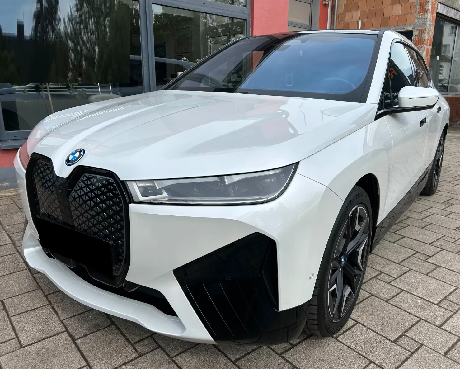 BMW iX 50 