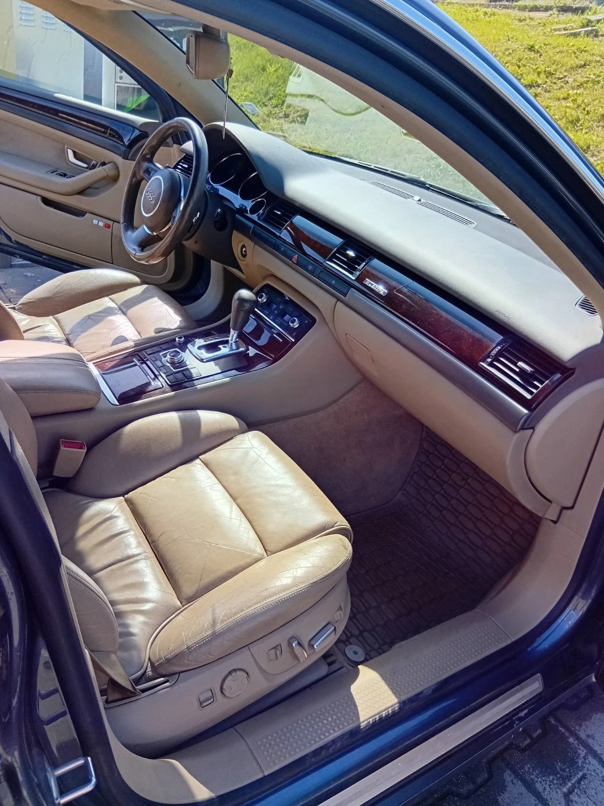 Audi A8, снимка 5 - Автомобили и джипове - 54874059