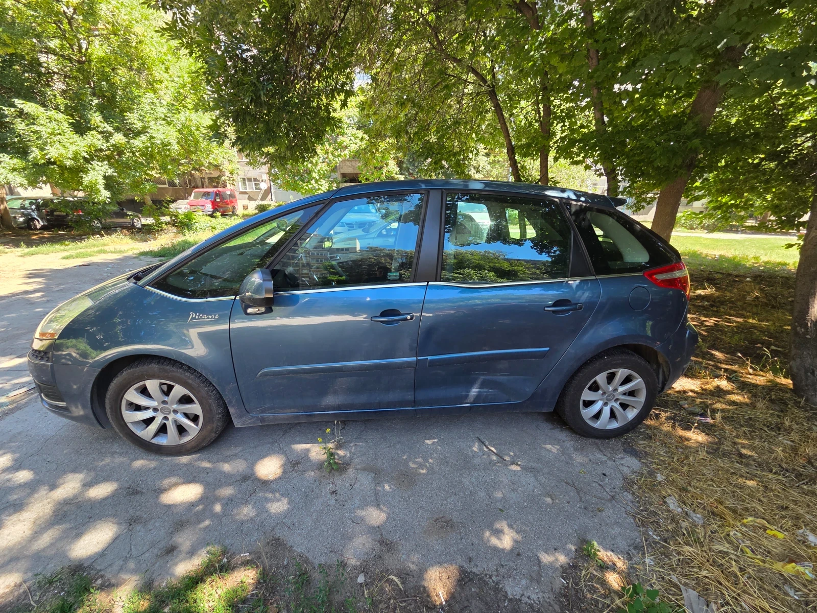 Citroen C4 Picasso, снимка 2 - Автомобили и джипове - 55403440