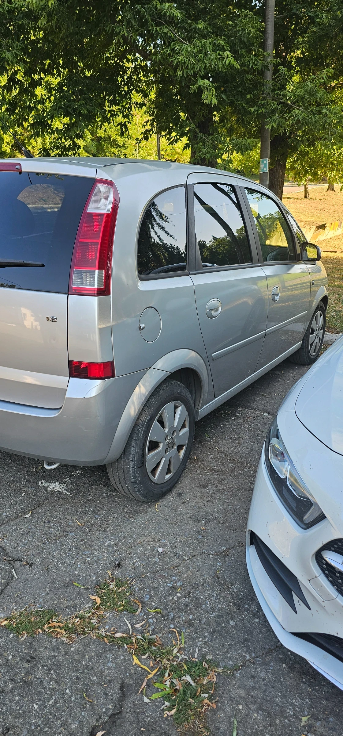 Opel Meriva 1.6, снимка 5 - Автомобили и джипове - 55593258