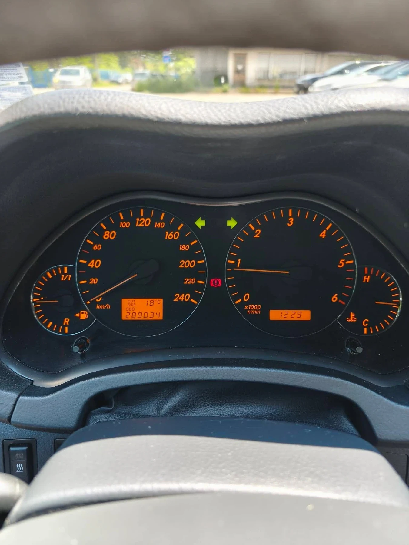 Toyota Avensis T25, снимка 5 - Автомобили и джипове - 55651551
