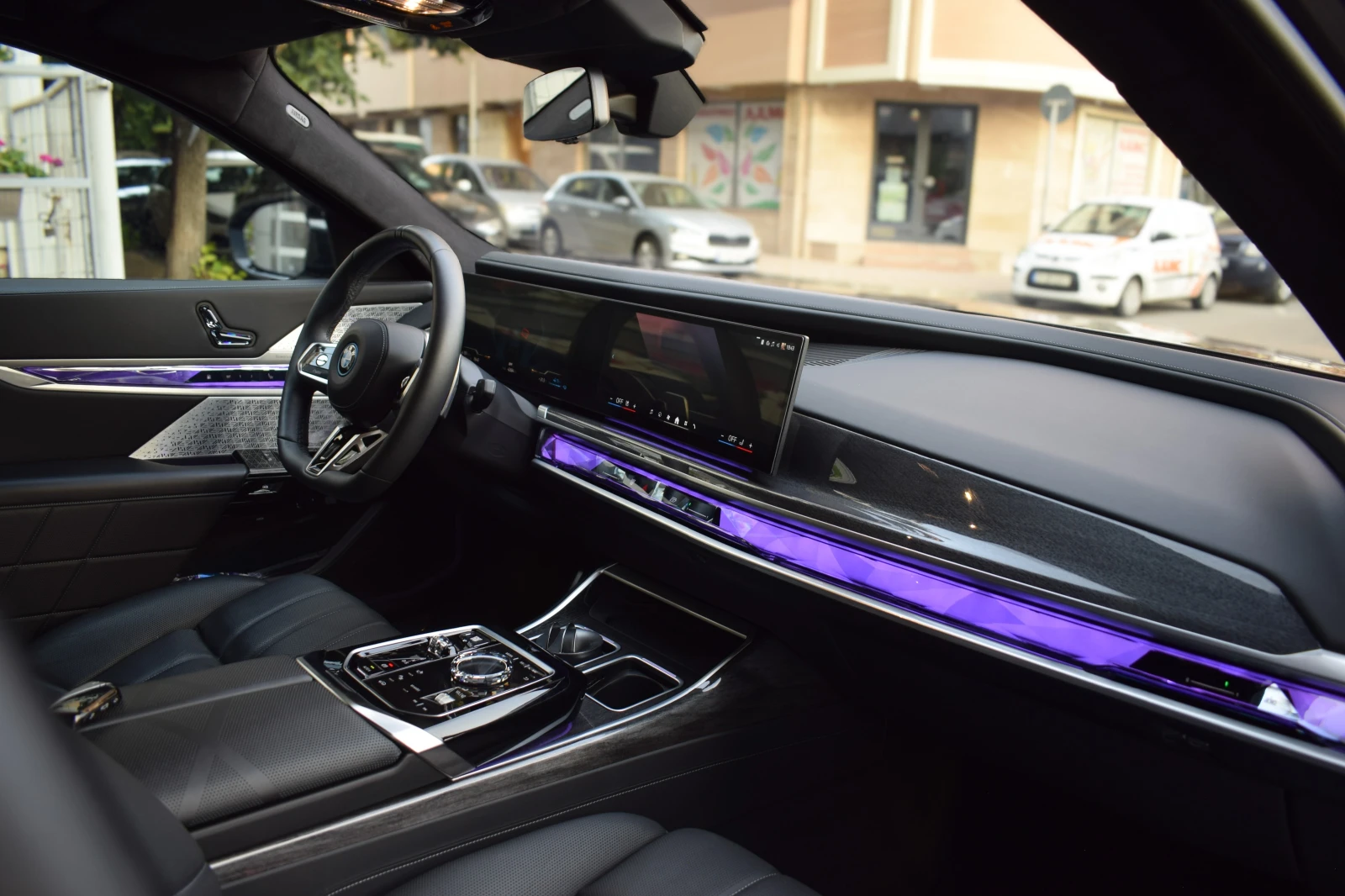 BMW 750 Mansory, снимка 9 - Автомобили и джипове - 55678752