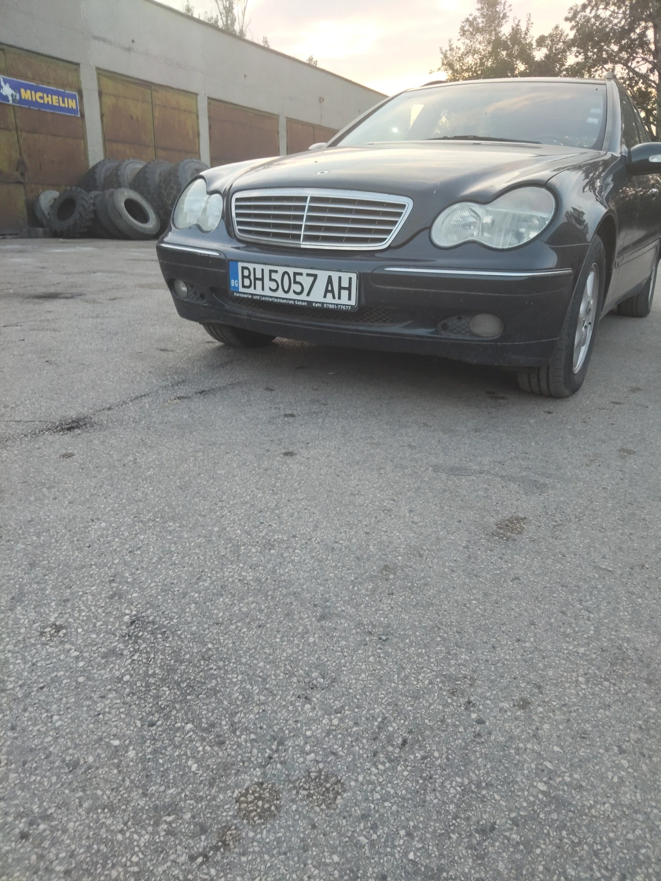 Mercedes-Benz C 200, снимка 5 - Автомобили и джипове - 55800871