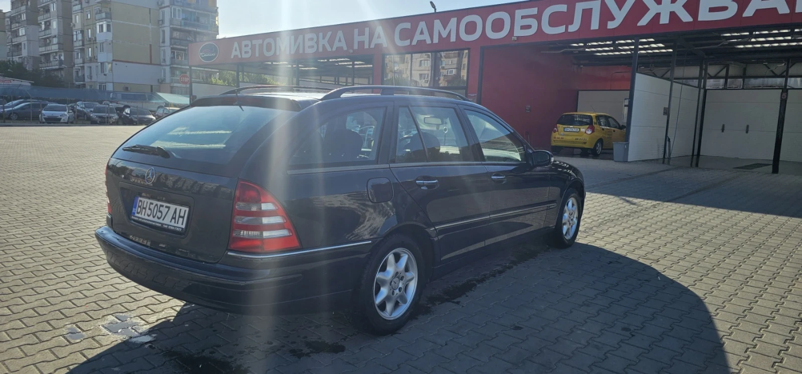 Mercedes-Benz C 200, снимка 12 - Автомобили и джипове - 55800871