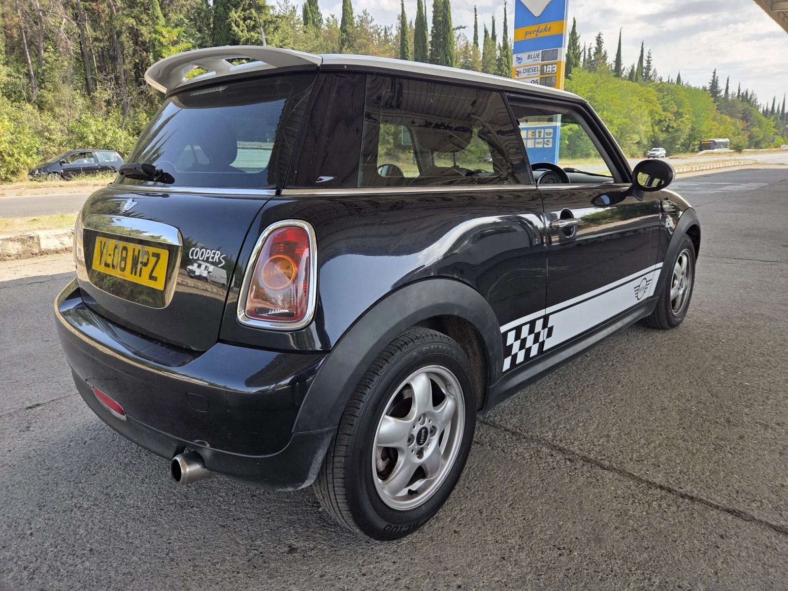 Mini Cooper 1, 6 benzin 6 skorosti, снимка 5 - Автомобили и джипове - 55811905