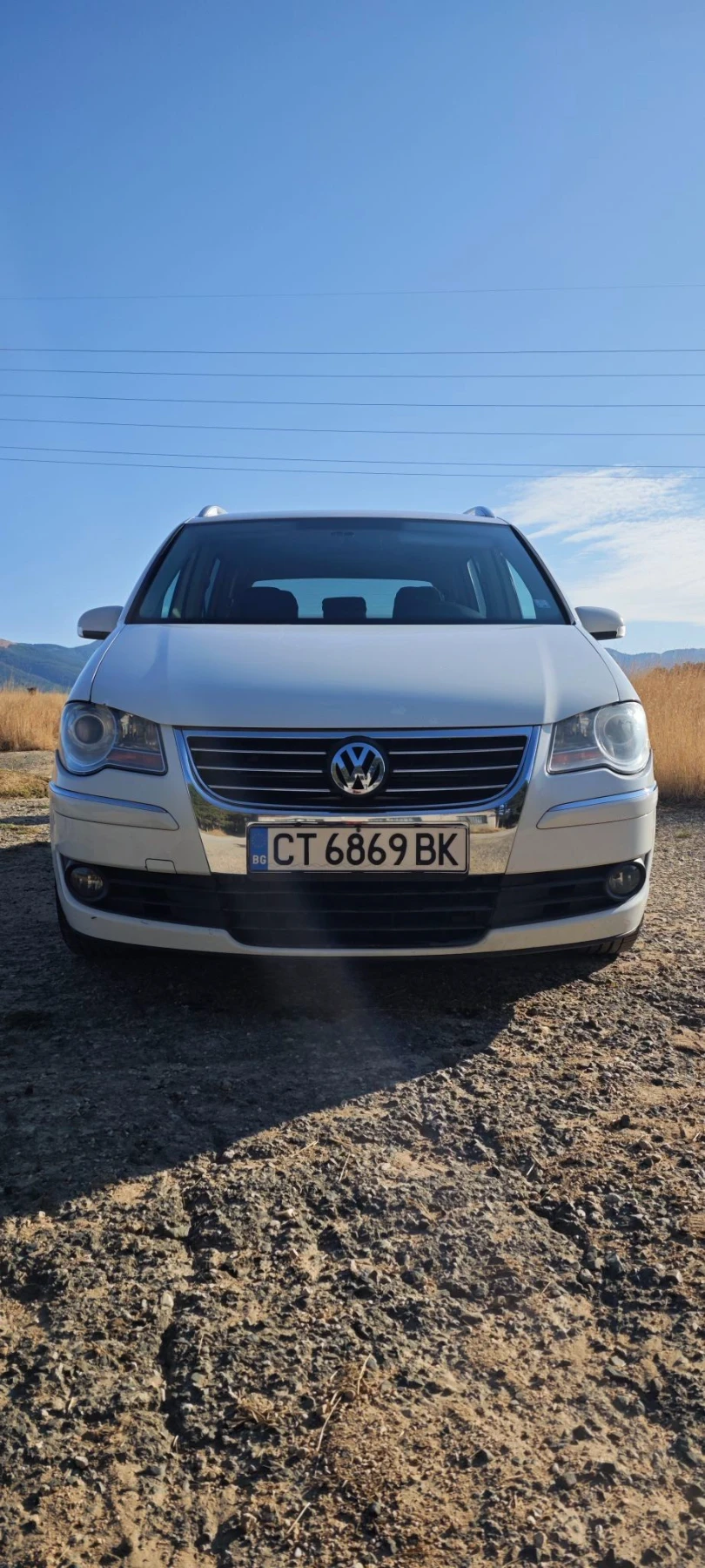 VW Touran Highline, снимка 2 - Автомобили и джипове - 56105382
