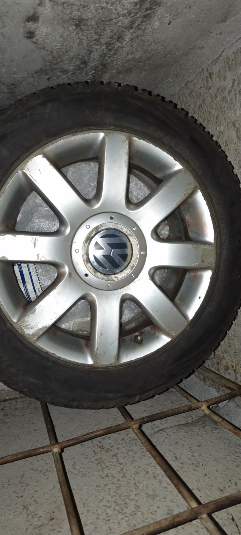 VW Touran Highline, снимка 16 - Автомобили и джипове - 56105382