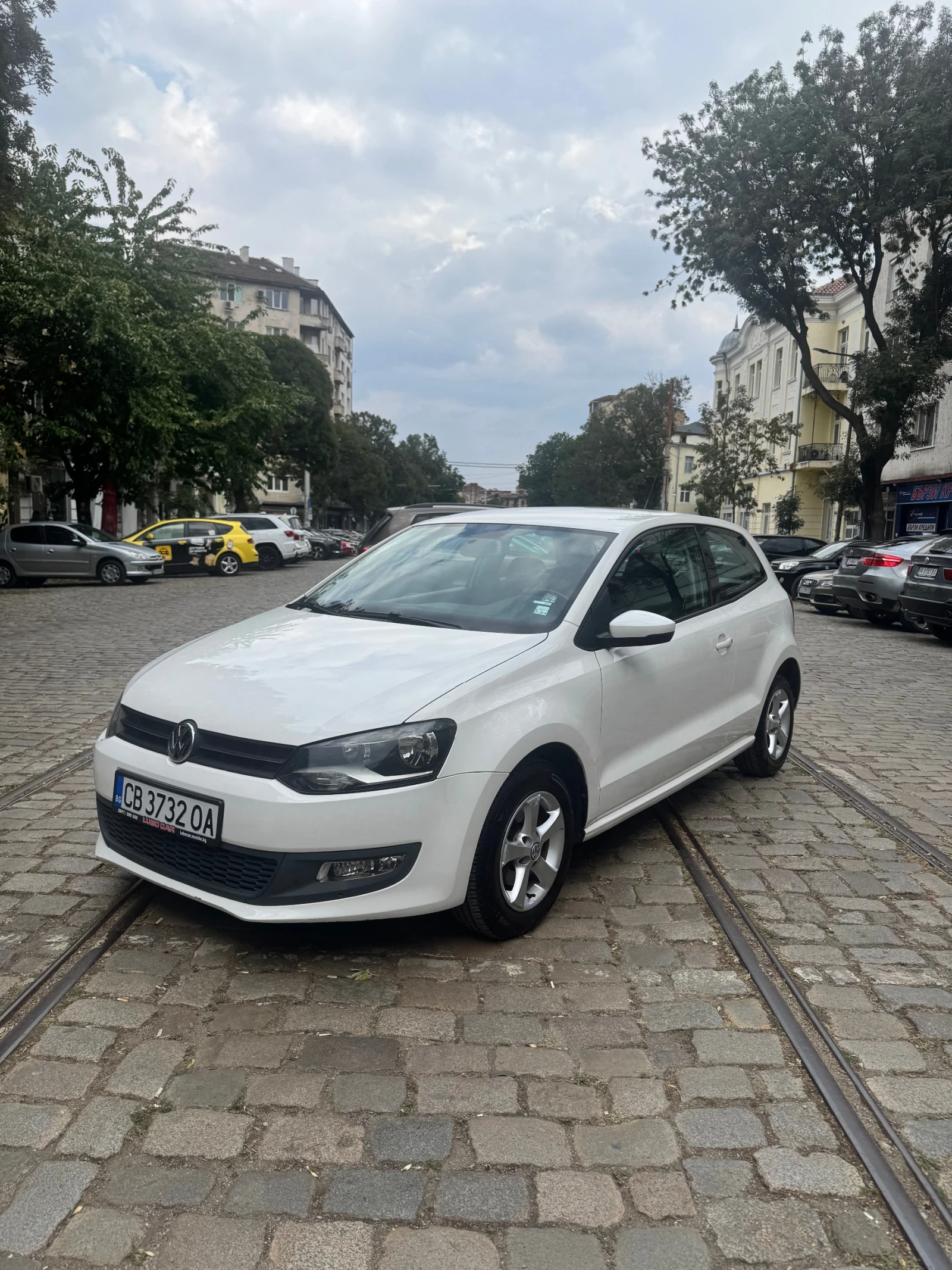 VW Polo 1.2TDI* Обслужен* Топ* НОВА* , снимка 2 - Автомобили и джипове - 56164303