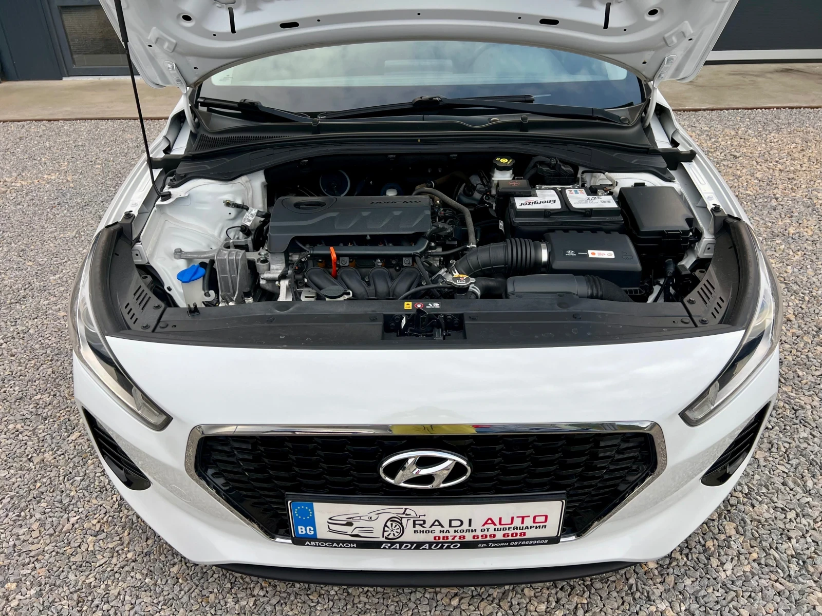 Hyundai I30 1.4MPi 100к.с ШВЕЙЦАРИЯ, снимка 6 - Автомобили и джипове - 56237172
