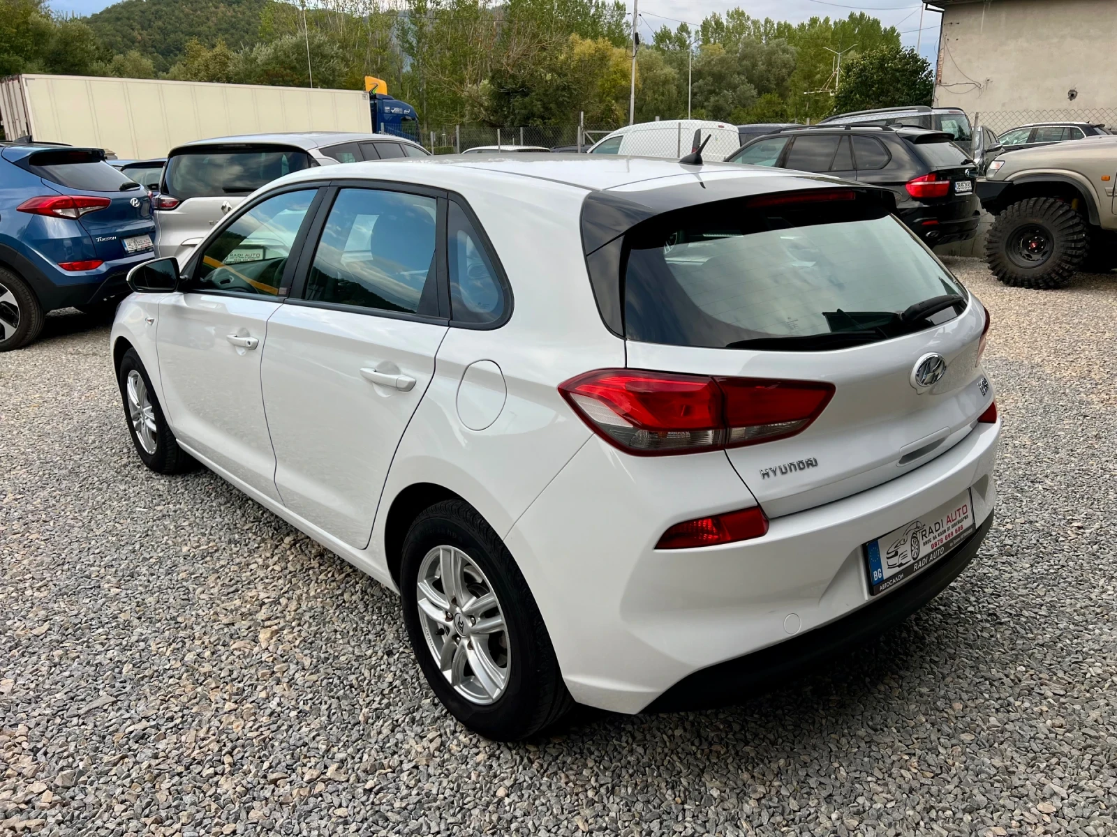 Hyundai I30 1.4MPi 100к.с ШВЕЙЦАРИЯ, снимка 4 - Автомобили и джипове - 56237172