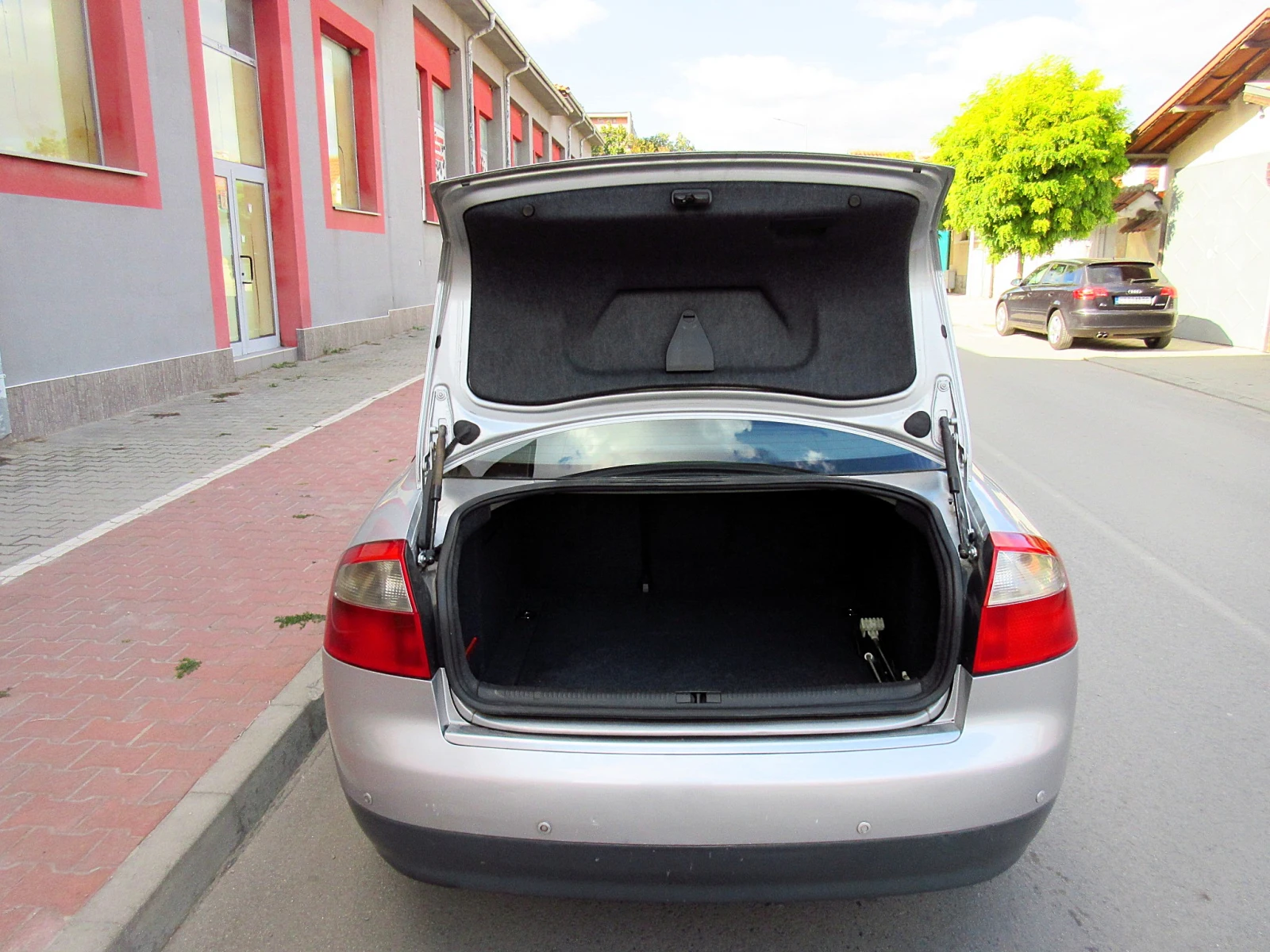 Audi A4 1.9 TDI , снимка 6 - Автомобили и джипове - 56318001