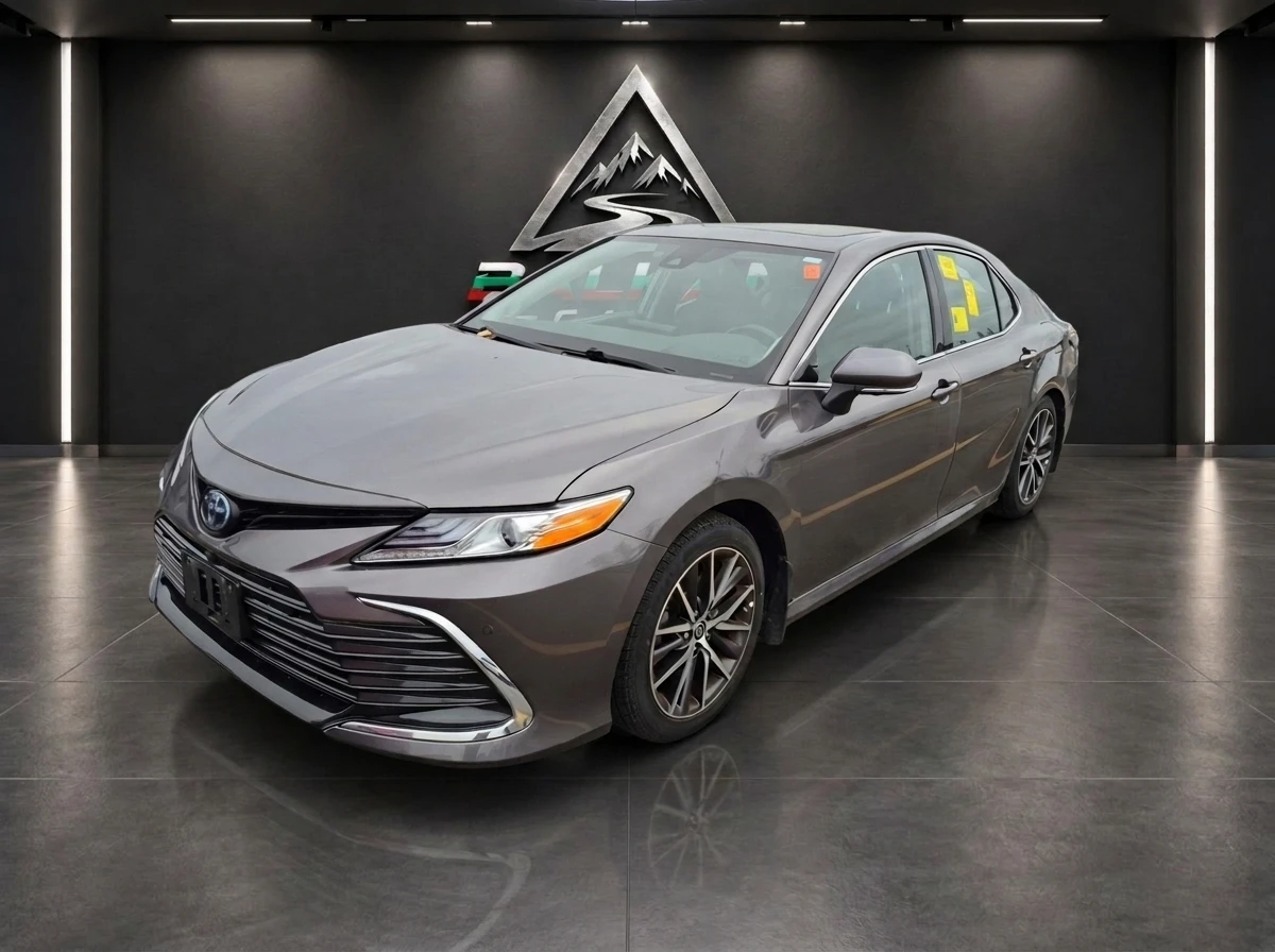 Toyota Camry XLE* Обдухване* Подгрев* Камера* Шибидах* 