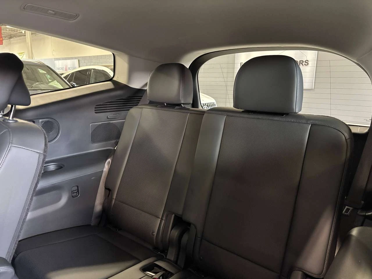 Hyundai IONIQ 9 ULTIMATE| CALLIGRAPHY| AWD| NAV| HUD| MASSAGE| 6PA | Mobile.bg � ����������� 6