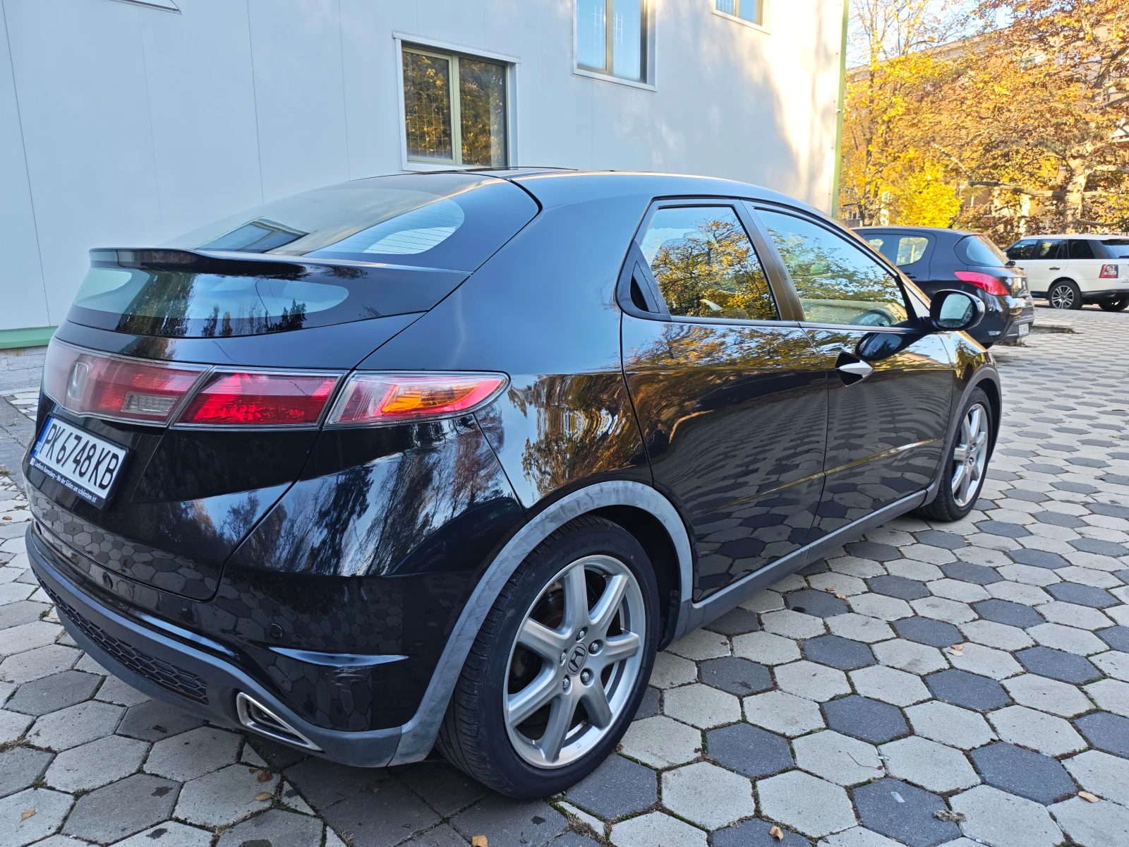 Honda Civic 1.8 i-VTEC , снимка 4 - Автомобили и джипове - 56656610