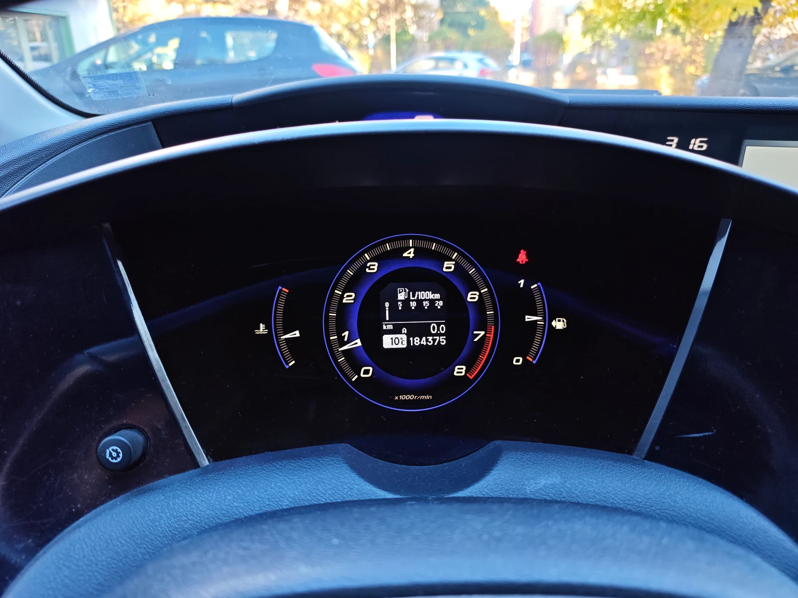 Honda Civic 1.8 i-VTEC , снимка 12 - Автомобили и джипове - 56656610