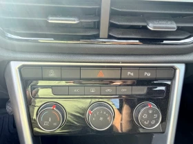 VW T-Roc 2.0TDI LIFE Q.DRIVE VIRTUAL COCKPIT CARPLAY PARК  , снимка 11