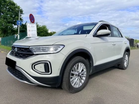 VW T-Roc 2.0TDI LIFE Q.DRIVE VIRTUAL COCKPIT CARPLAY PARК  , снимка 4