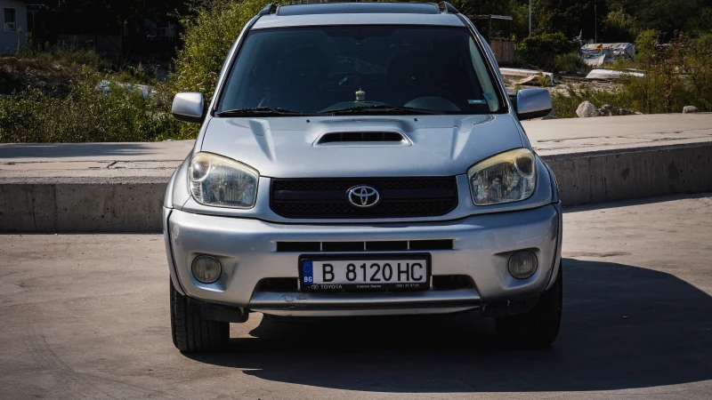 Toyota Rav4 4x4, снимка 7 - Автомобили и джипове - 47152637