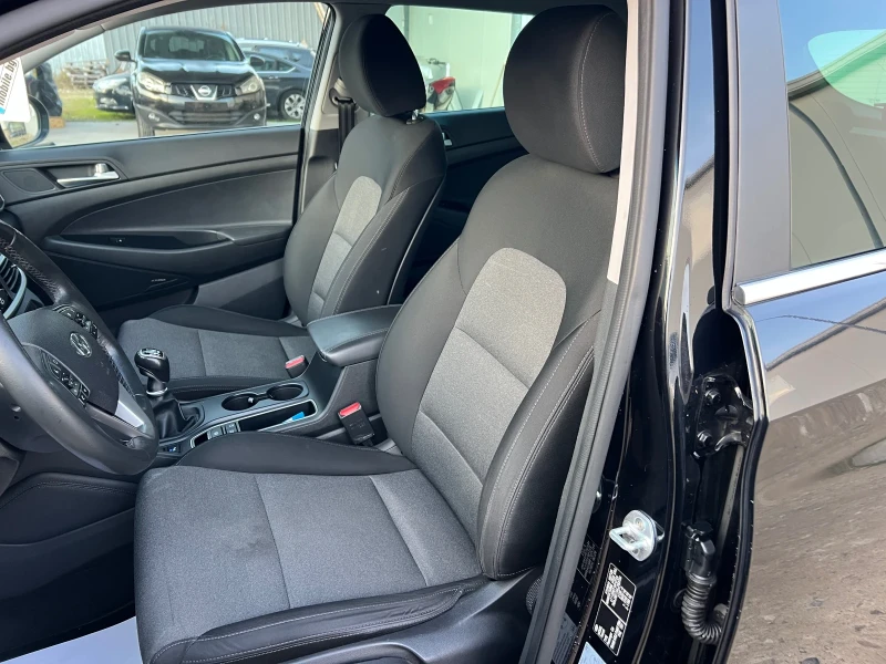 Hyundai Tucson 1.6CRDi-136к.с./360 камери/ Подгряване/Lane assist, снимка 11 - Автомобили и джипове - 52861524