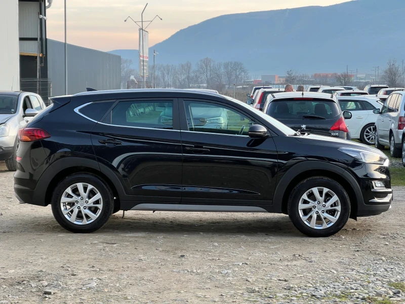 Hyundai Tucson 1.6CRDi-136к.с./360 камери/ Подгряване/Lane assist, снимка 4 - Автомобили и джипове - 52861524