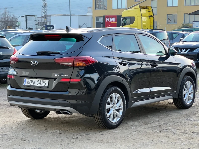 Hyundai Tucson 1.6CRDi-136к.с./360 камери/ Подгряване/Lane assist, снимка 5 - Автомобили и джипове - 52861524