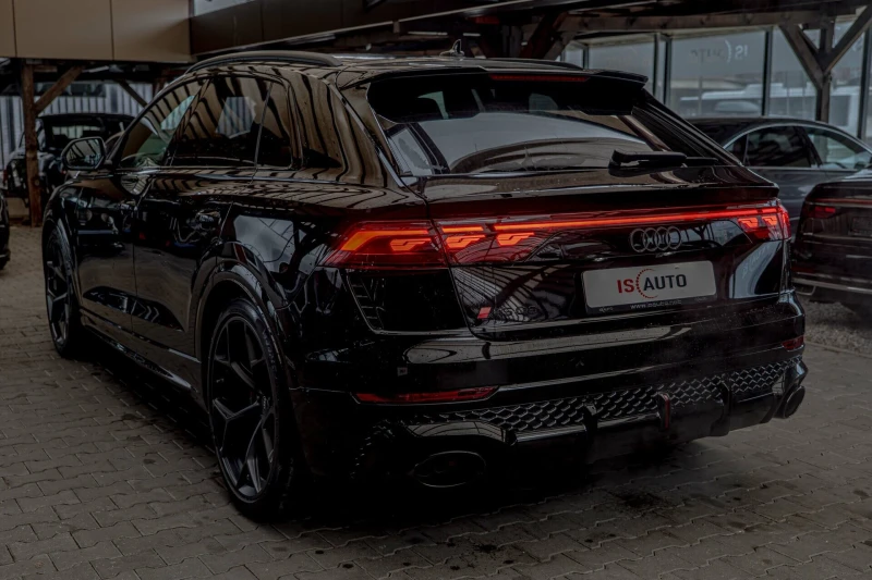 Audi RSQ8 Perf/Bang&Olufsen/Exclusiv/Dist/3D Камера/Пано, снимка 5 - Автомобили и джипове - 53225649