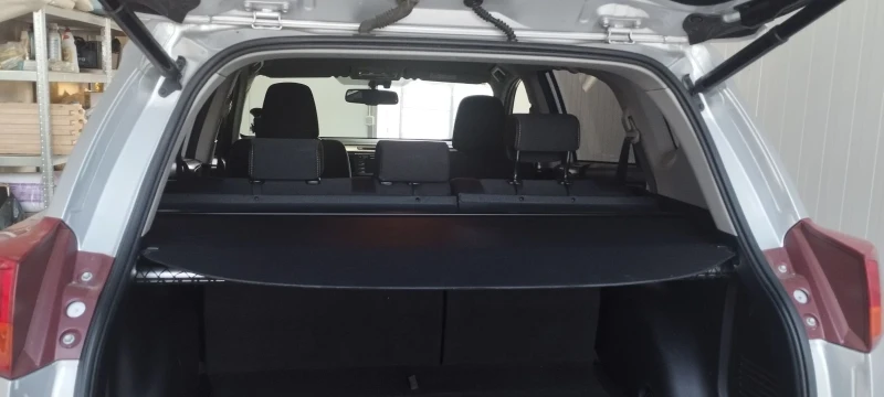 Toyota Rav4, снимка 8 - Автомобили и джипове - 53331994