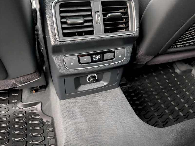 Audi SQ5 quattro Technik* АвтоКредит* (Цена до БГ) , снимка 15 - Автомобили и джипове - 53738560