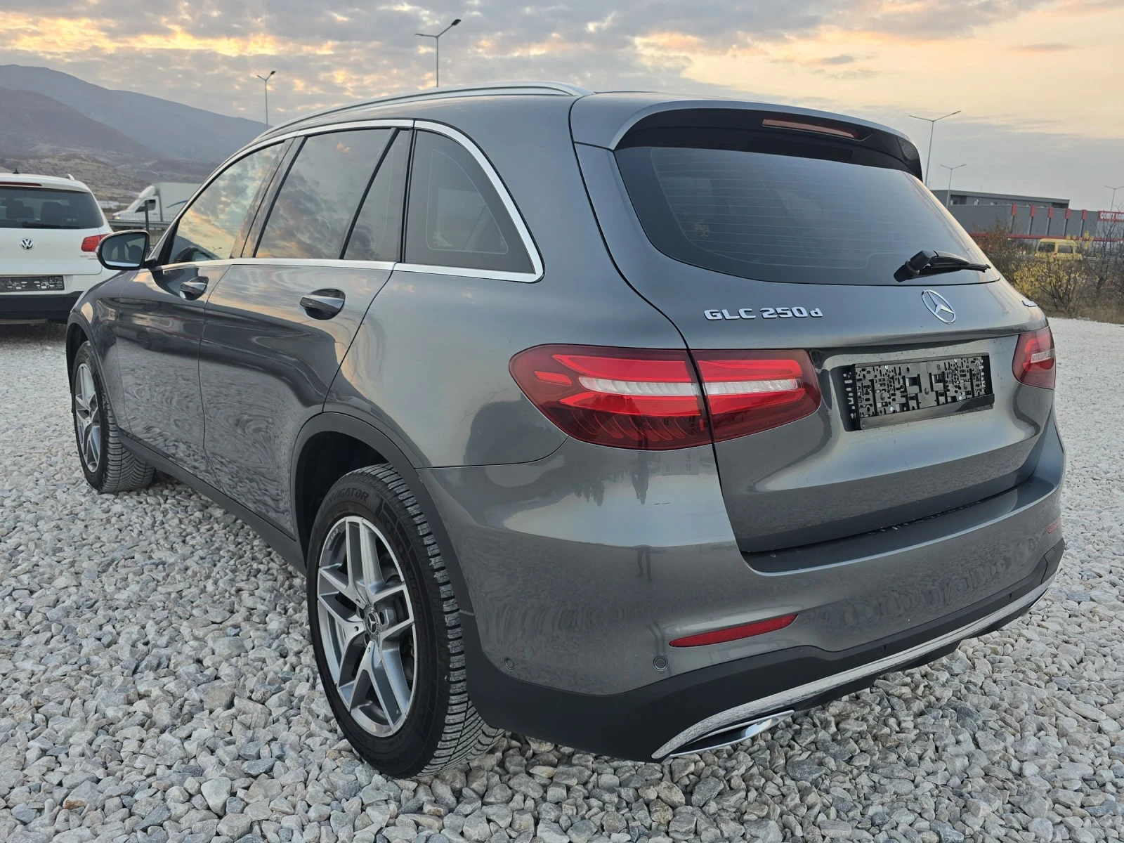 Mercedes-Benz GLC 250 AMG-PREMIUM/2.2CDI/4Matic/9G-tronik - изображение 3