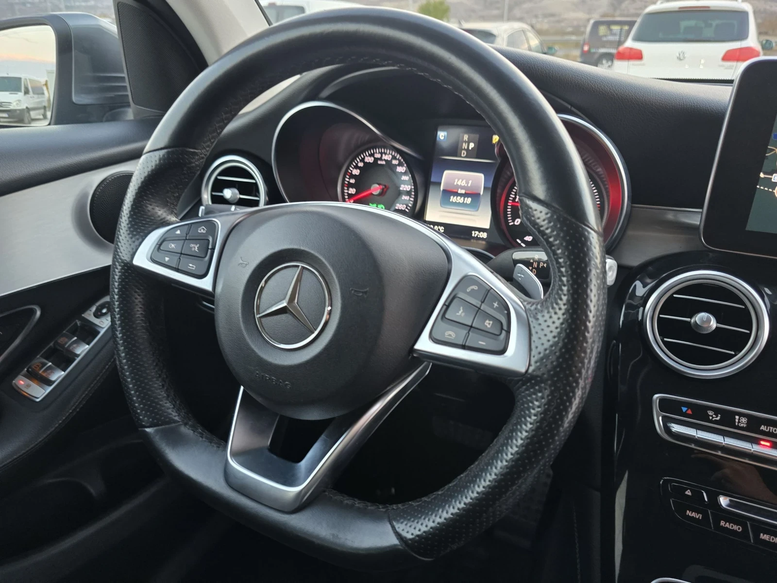 Mercedes-Benz GLC 250 AMG-PREMIUM/2.2CDI/4Matic/9G-tronik - изображение 10