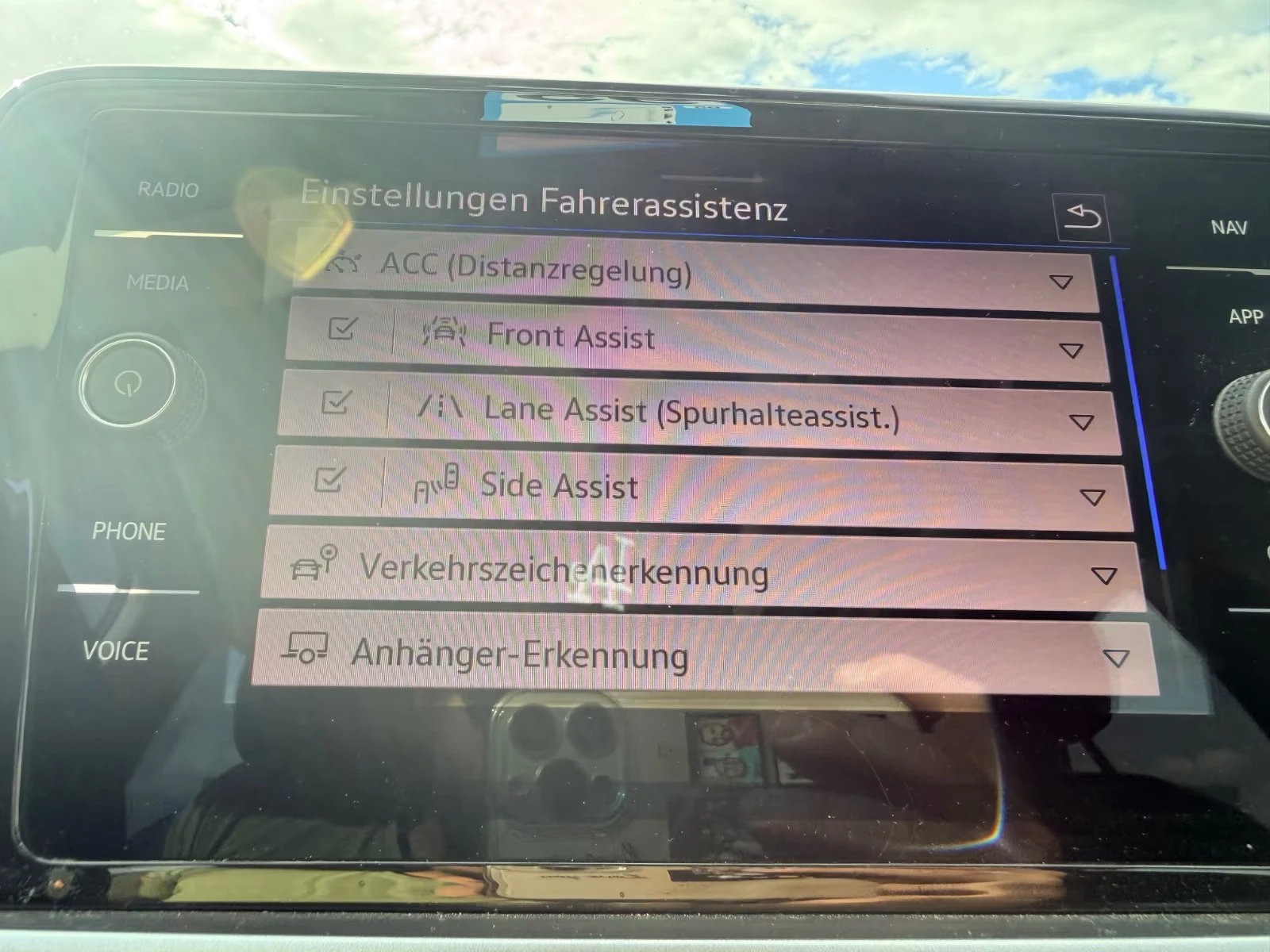 VW T-Roc 2.0TDI LIFE Q.DRIVE VIRTUAL COCKPIT CARPLAY PARК  , снимка 10 - Автомобили и джипове - 54771649