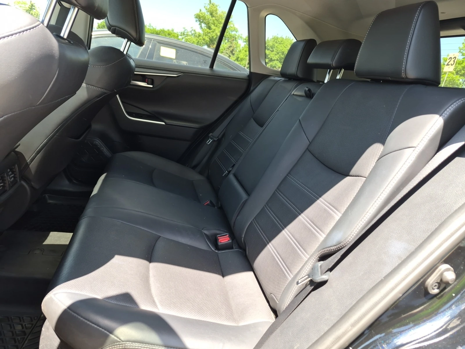 Toyota Rav4 HYBRID LIMITED * * CARFAX * * ���� ������ * *  | Mobile.bg � ����������� 8