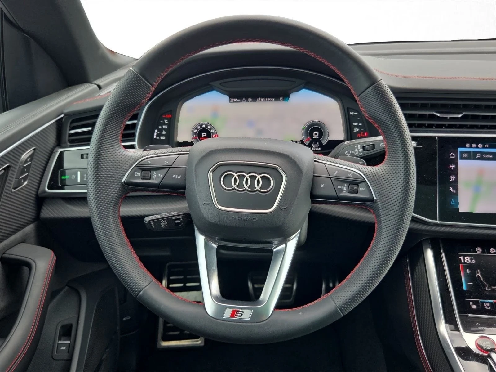 Audi SQ8 FACELIFT / BLACK OPTIC / B&O / HUD / PANO / 360 /, снимка 9 - Автомобили и джипове - 56068167