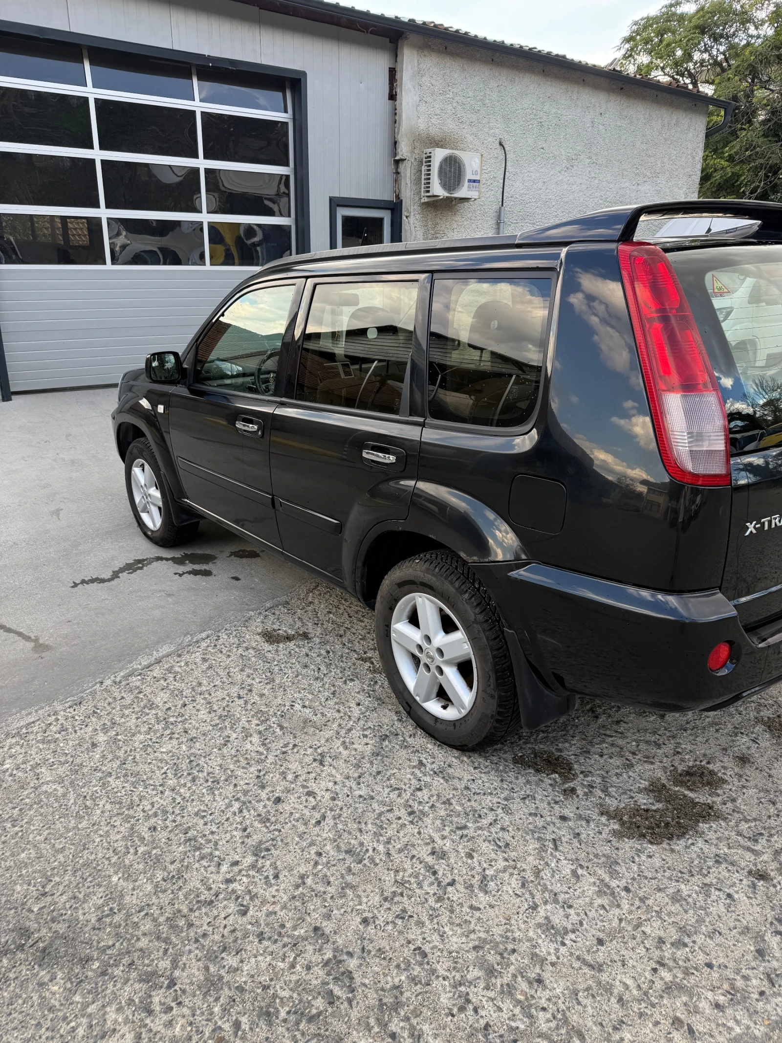 Nissan X-trail, снимка 4 - Автомобили и джипове - 56165840