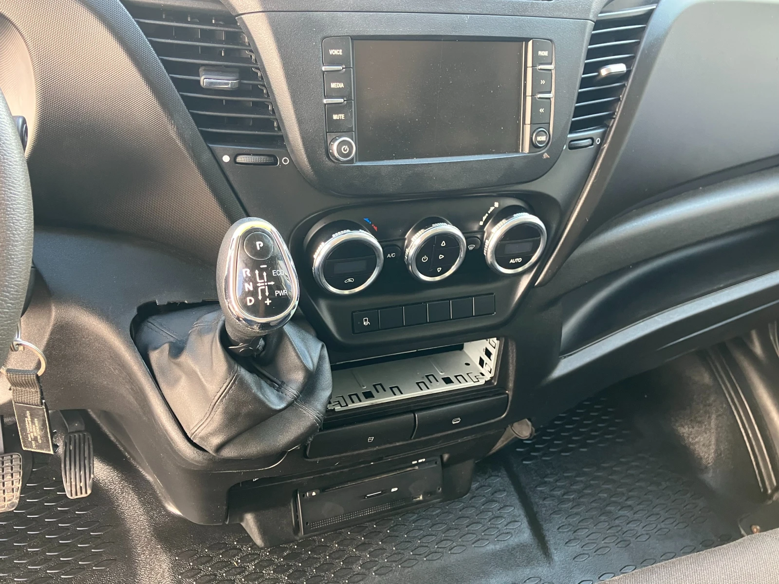 Iveco 35S18 HI MATIC NAVI | Mobile.bg   12