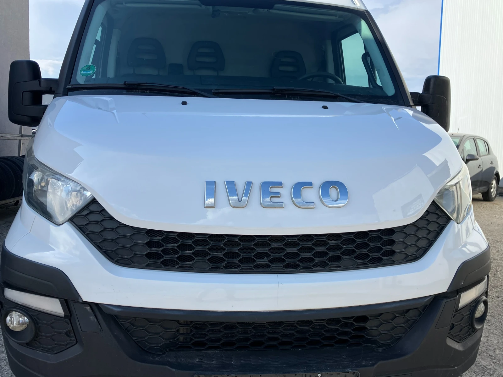 Iveco 35S18 HI MATIC NAVI - изображение 2