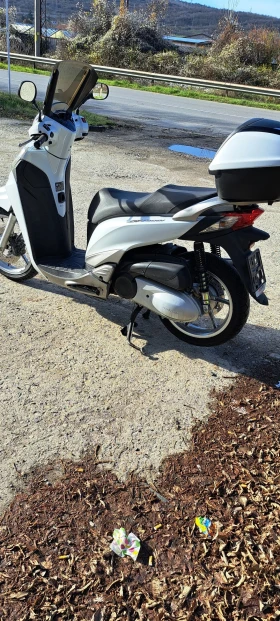 Honda Sh 300 perfecten , снимка 6