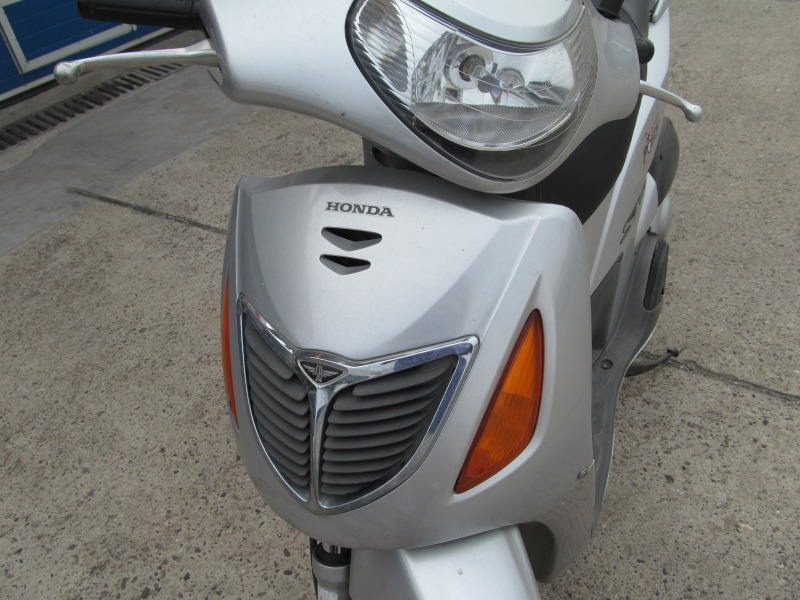 Honda Sh 125, снимка 5 - Мотоциклети и мототехника - 42378596