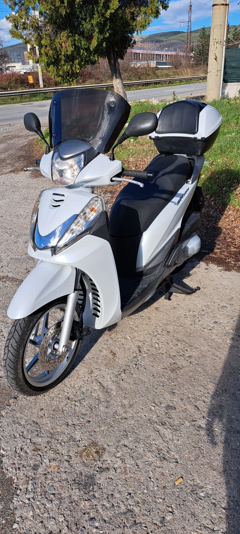 Honda Sh 300 perfecten , снимка 4 - Мотоциклети и мототехника - 52614500