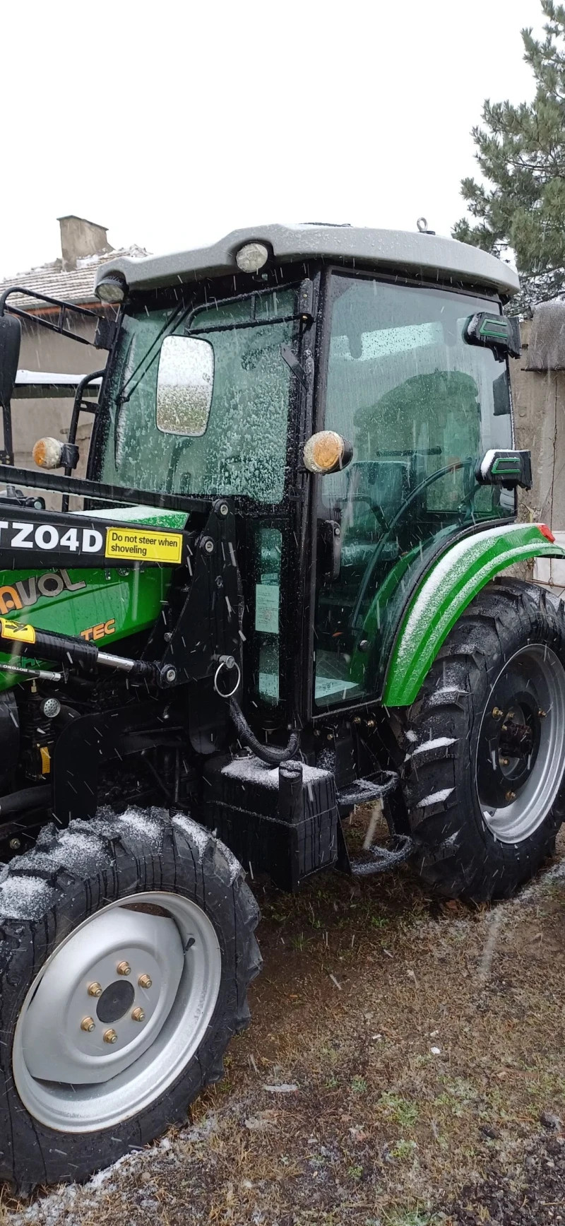 Трактор Друга марка TL704, снимка 7 - Селскостопанска техника - 53089160