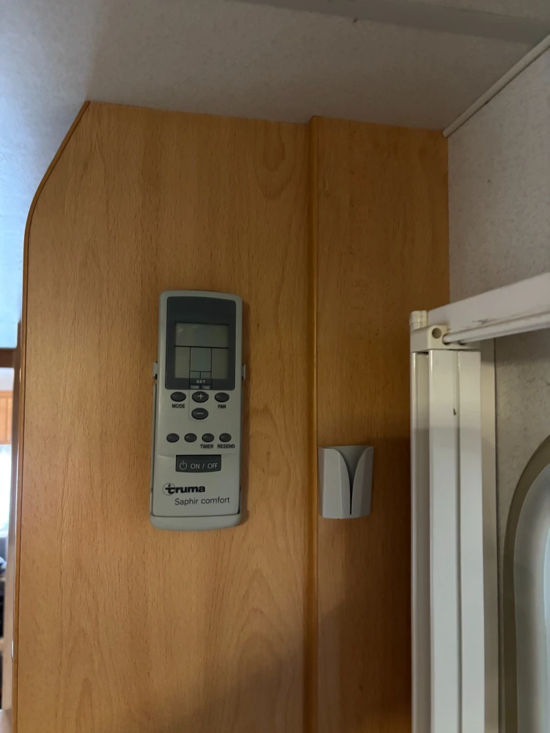 Каравана Knaus 750, снимка 17 - Каравани и кемпери - 52591074