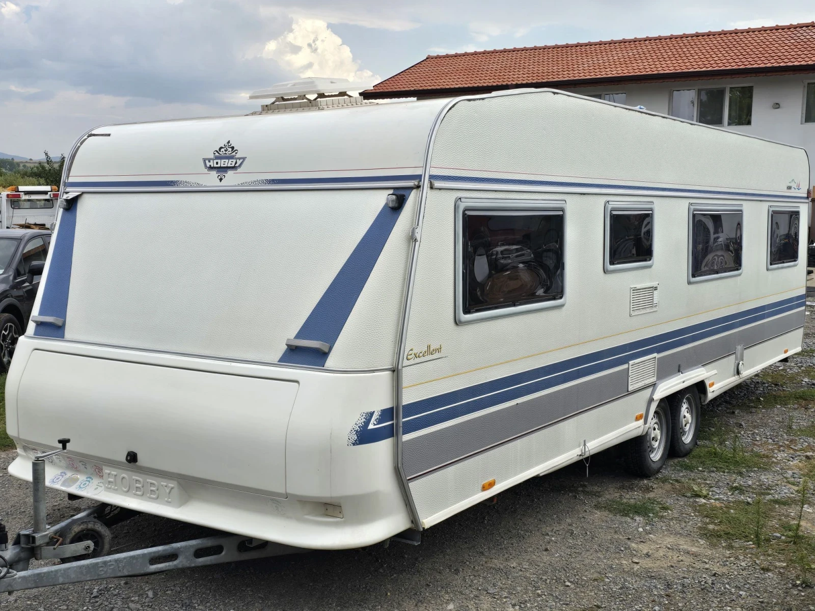 Каравана Hobby 700 