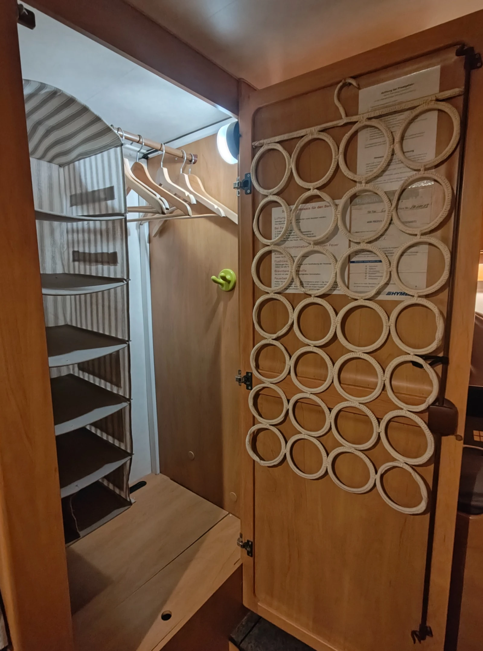 ������ HYMER / ERIBA B 524 | Mobile.bg � ����������� 12