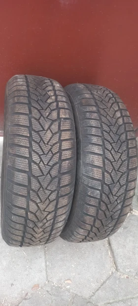 Гуми Зимни 195/65R15, снимка 6
