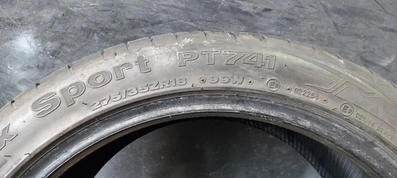 Гуми Летни 275/35R18, снимка 7 - Гуми и джанти - 35606439