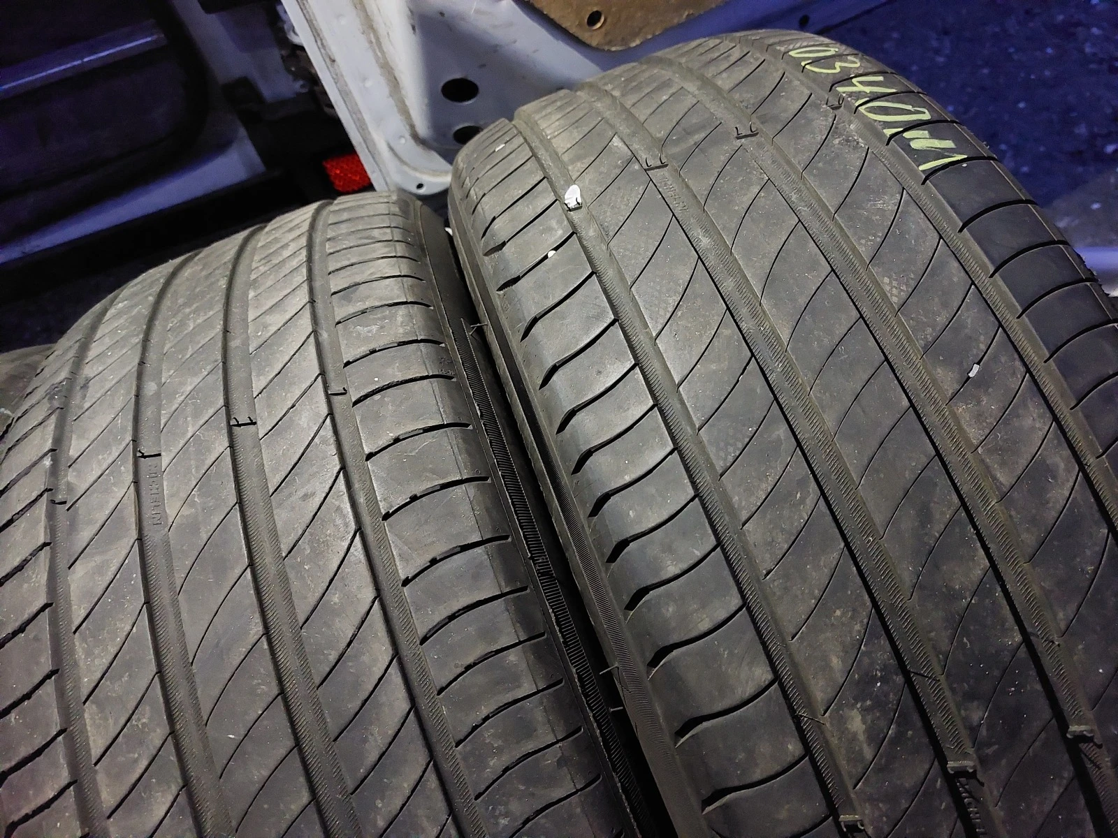���� 235/55R18 | Mobile.bg � ����������� 3