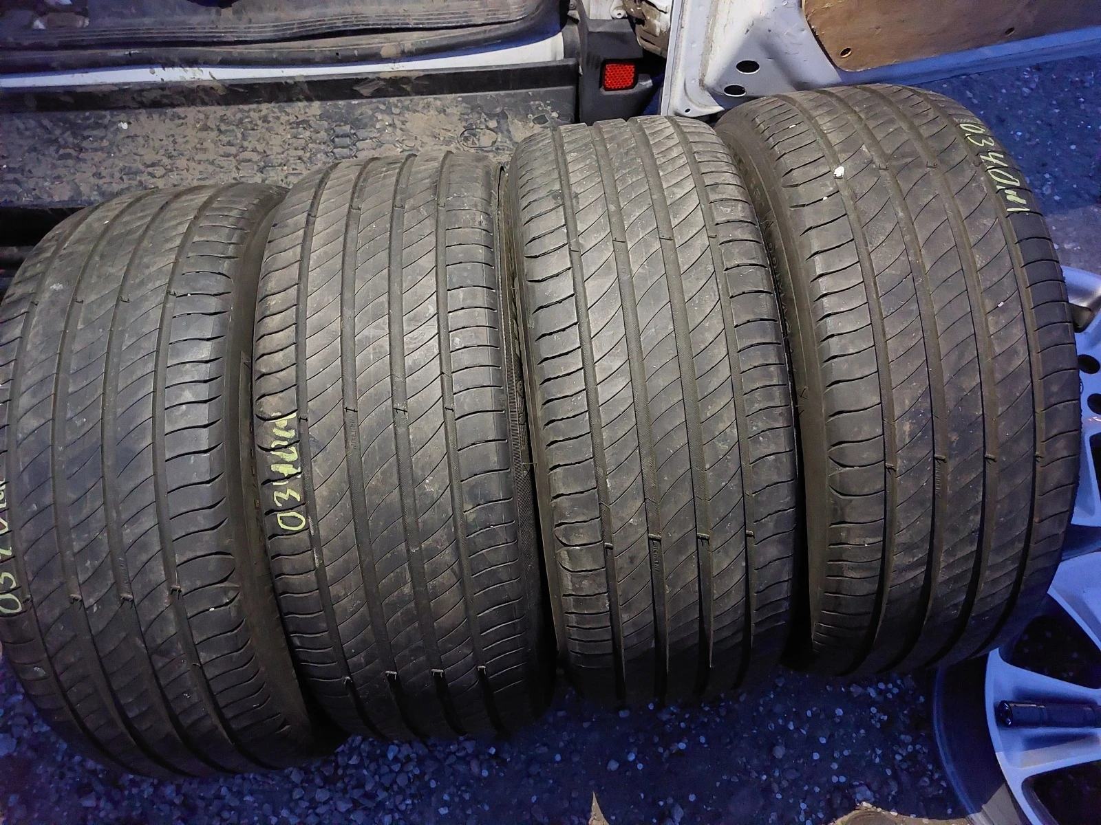 ���� 235/55R18 | Mobile.bg � ����������� 1