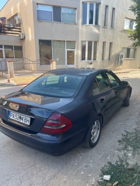 Mercedes-Benz E 220, снимка 4
